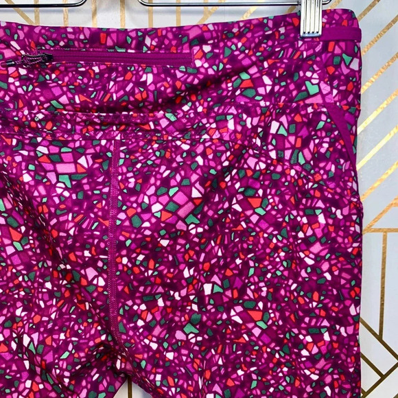 Lululemon Real Quick Crop Paradise Camo Regal Plum - Picture 8 of 10